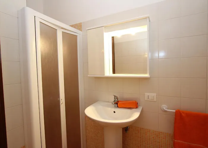 アパート Montecarlo ビビオーネ