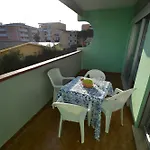 Montecarlo Apartman *