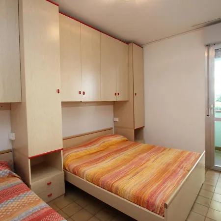 Apartment Montecarlo *