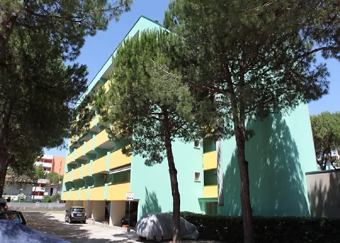 Apartment Montecarlo *